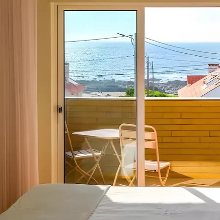 T3 Com Piscina E Vista Mar