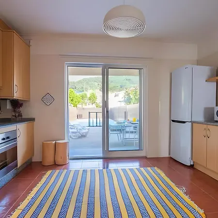 Apartment T3 Com Piscina E Vista Mar Moledo (Viana do Castelo)